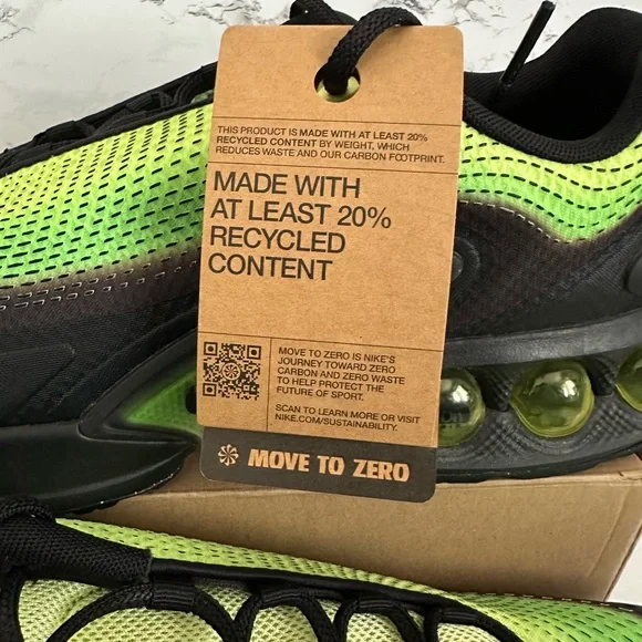 Nike Air Max DN Green Strike Black Athletic Running Shoes HV3521-700 Men Size 14 - Picture 3 of 8